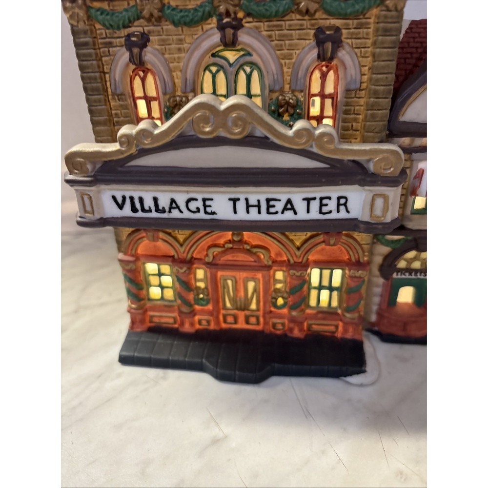 Heartland Valley Village Theater Christmas Deluxe Porcelain Lighted House Works
